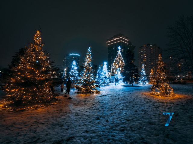 Hartford Christmas Lights & More This Holiday Season